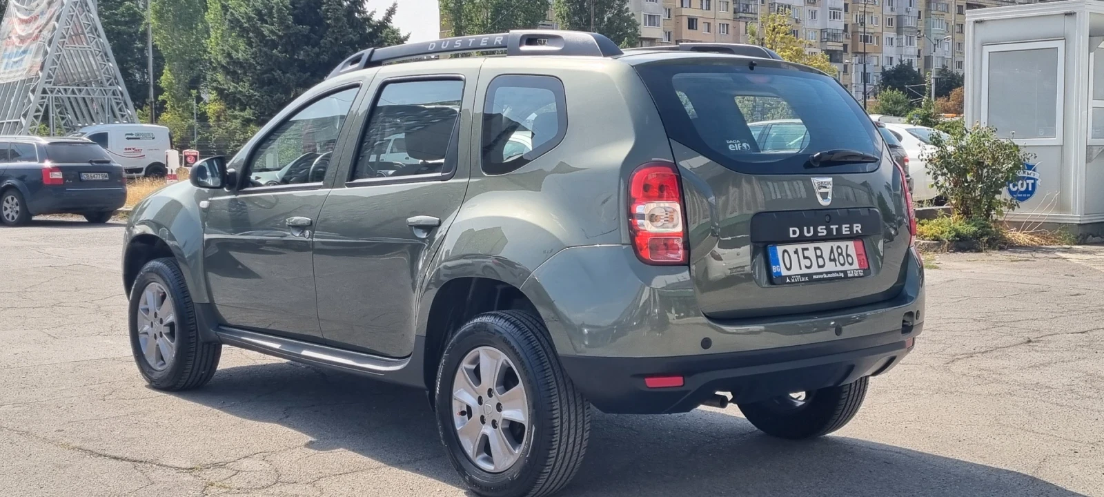 Dacia Duster 1.6i 105k.c UNIKAT ITALIA 53000KM !!! - изображение 6