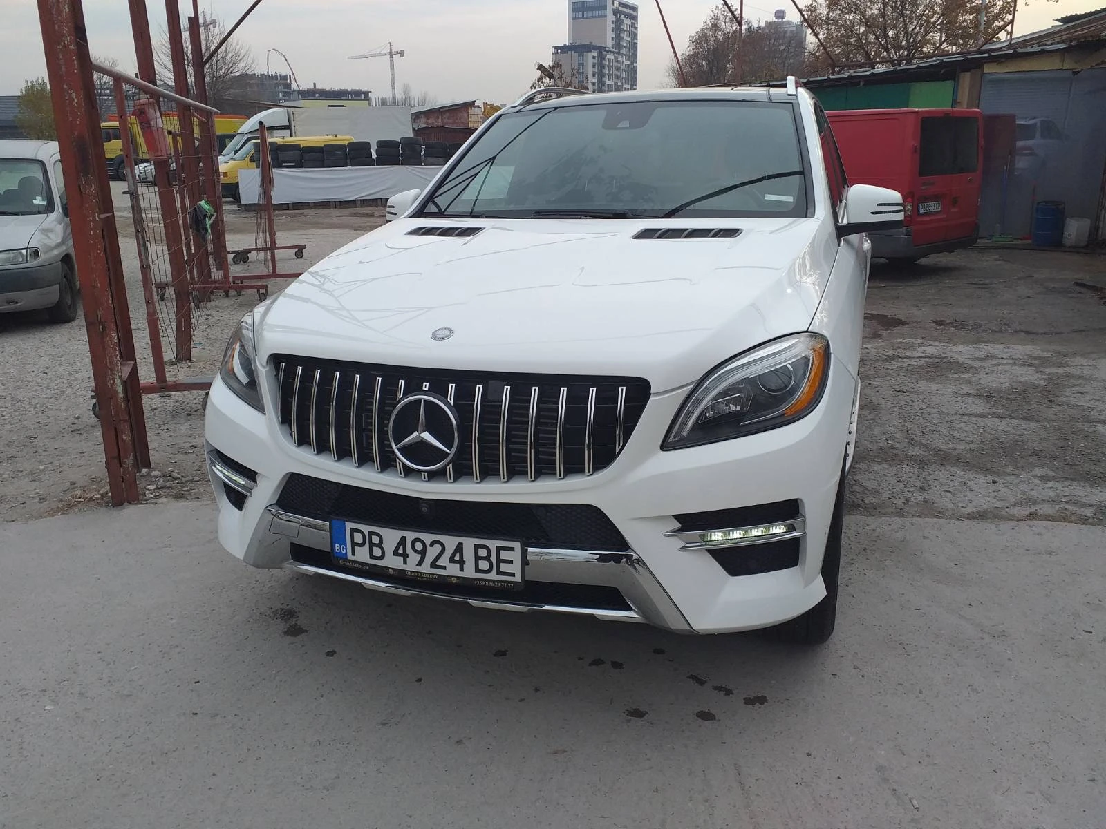 Mercedes-Benz ML 350 AMG Final Edition* FUL EKSTRI* ПРУЖИНИ* 360 CAMERI - изображение 2