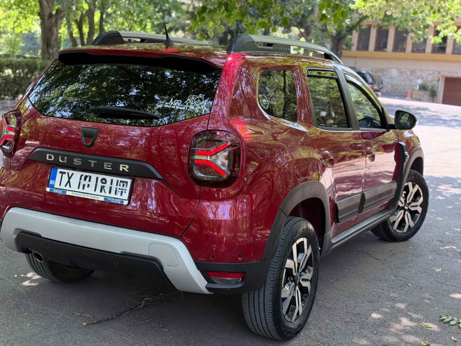 Dacia Duster  - изображение 4
