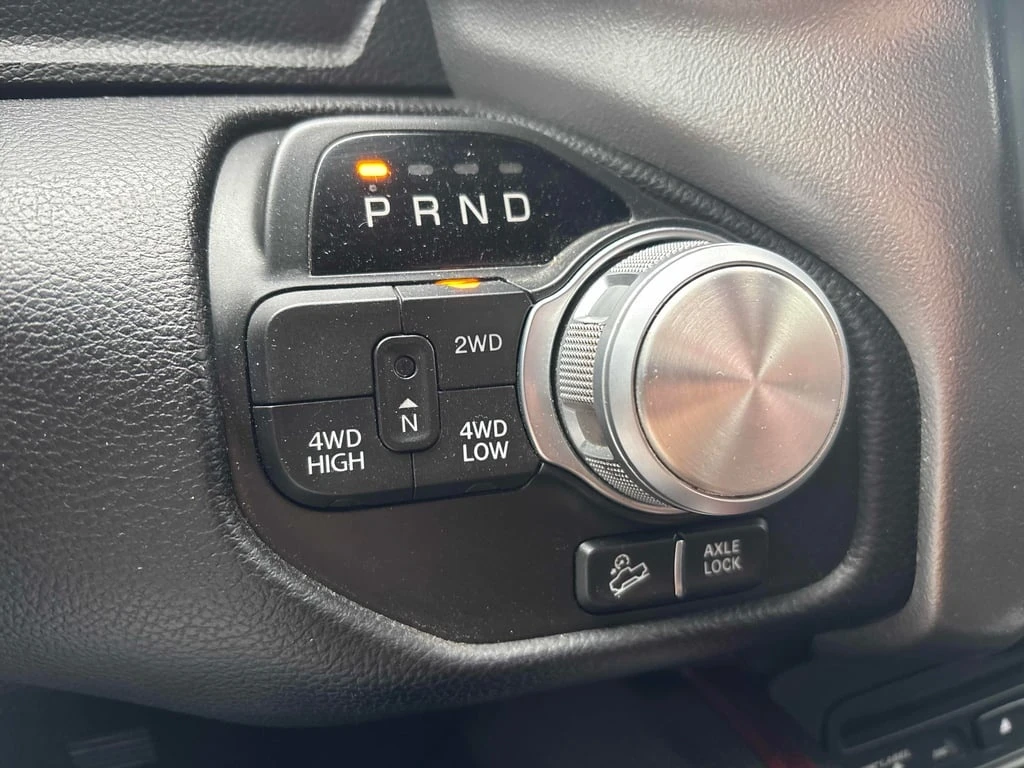 Dodge RAM 1500 * Rebel * CARFAX * ��� ������������ ������ | Mobile.bg � ����������� 17