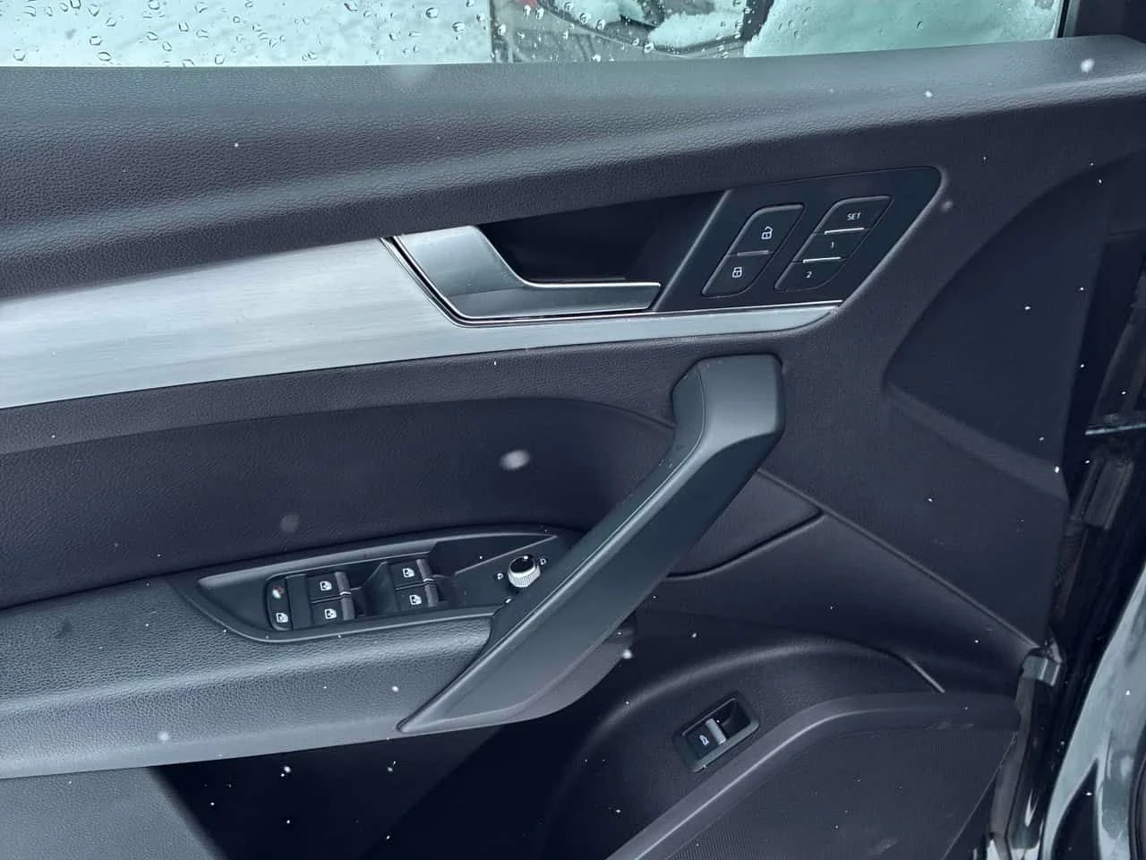 Audi Q5 Progressiv/KEYLESS/ПАНОРАМА/ПОДГРЕВИ - изображение 10