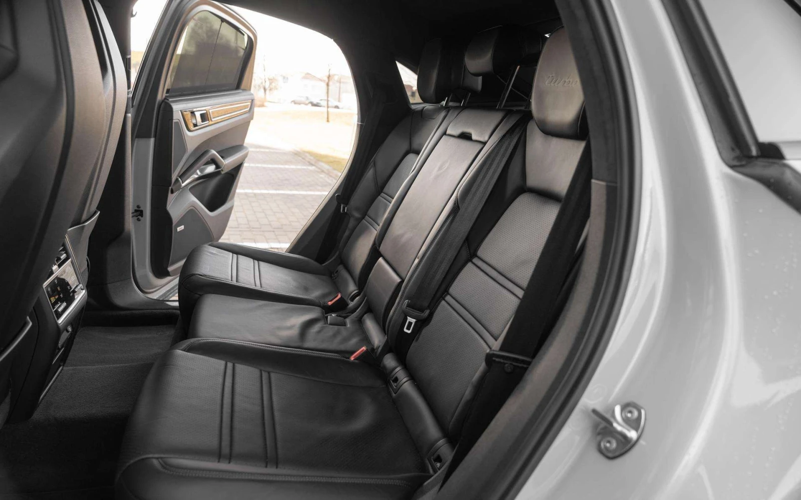 Porsche Cayenne Coupe Turbo 4.0 V8, снимка 8 - Автомобили и джипове - 54414008