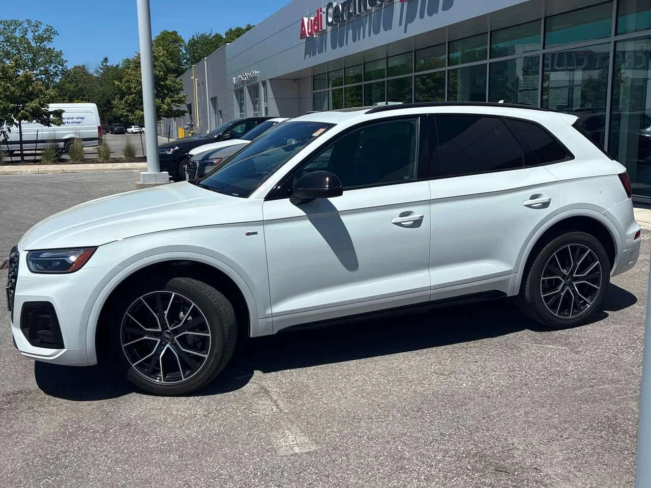 Audi Q5 * Progressiv * S-LINE* DISTRONIC* MATRIX* , снимка 2 - Автомобили и джипове - 54783986