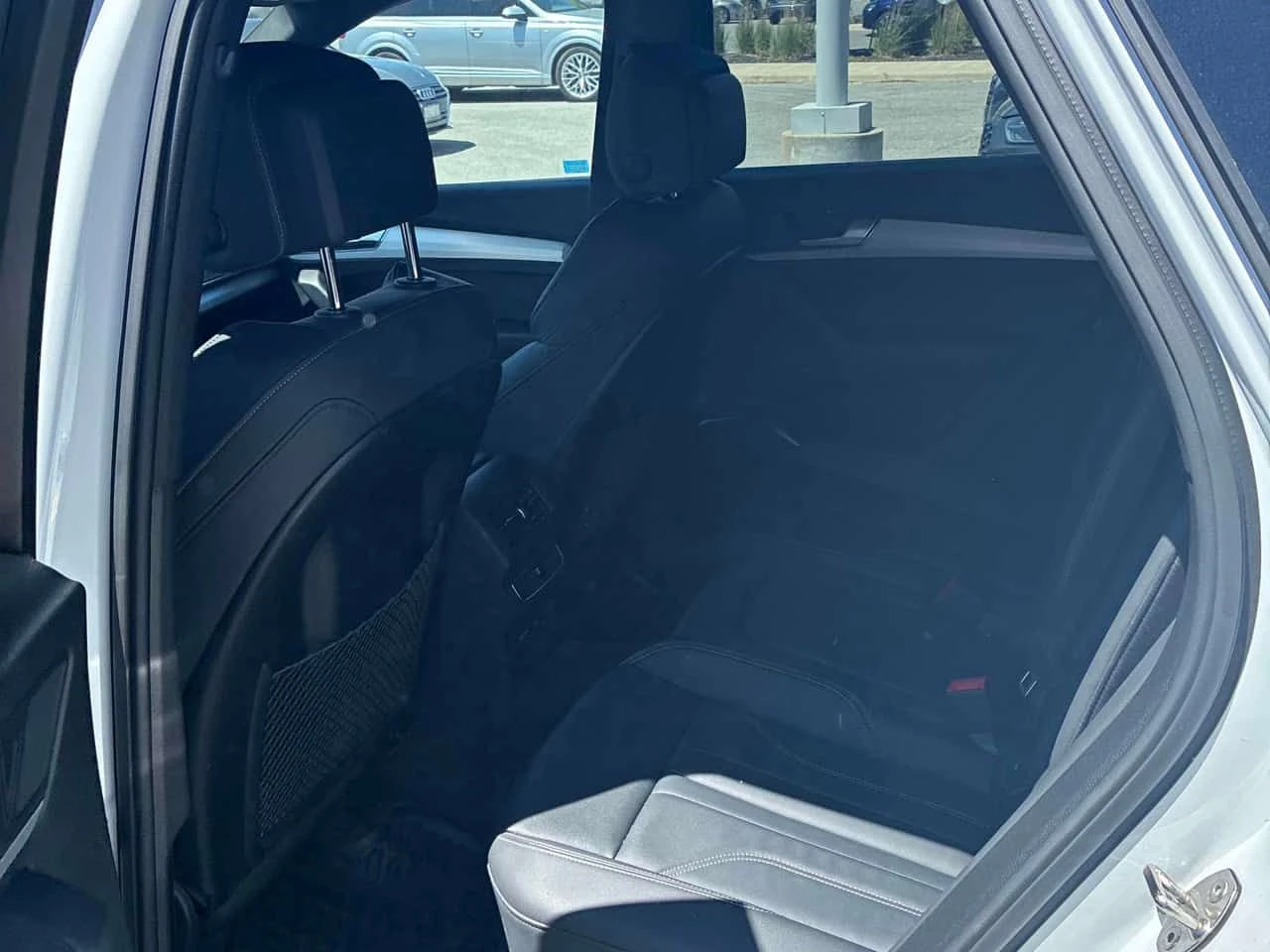 Audi Q5 * Progressiv * S-LINE* DISTRONIC* MATRIX* , снимка 12 - Автомобили и джипове - 54783986