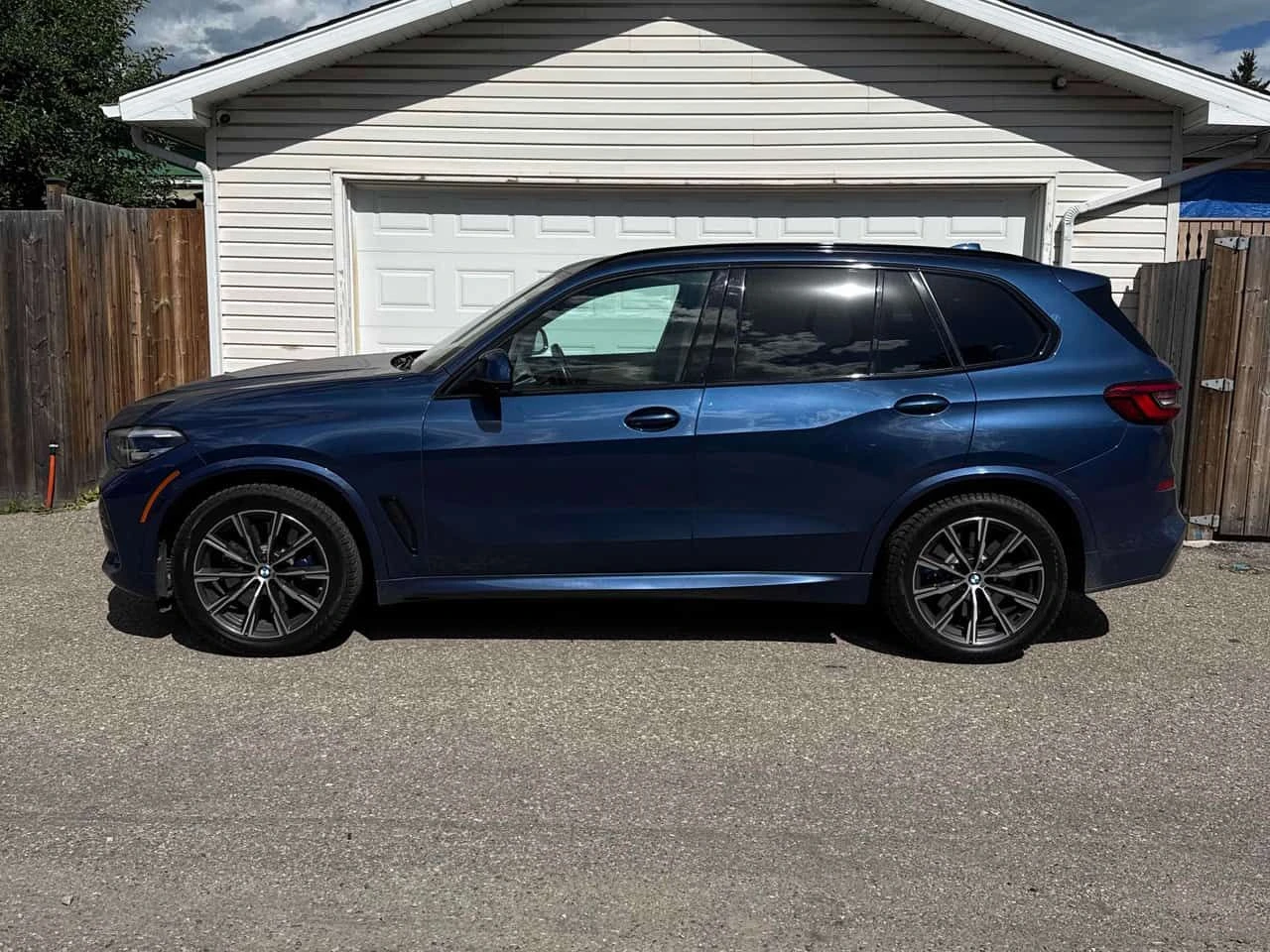 BMW X5 * xDrive50i* INDIVIDUAL* ����������*  | Mobile.bg � ����������� 2