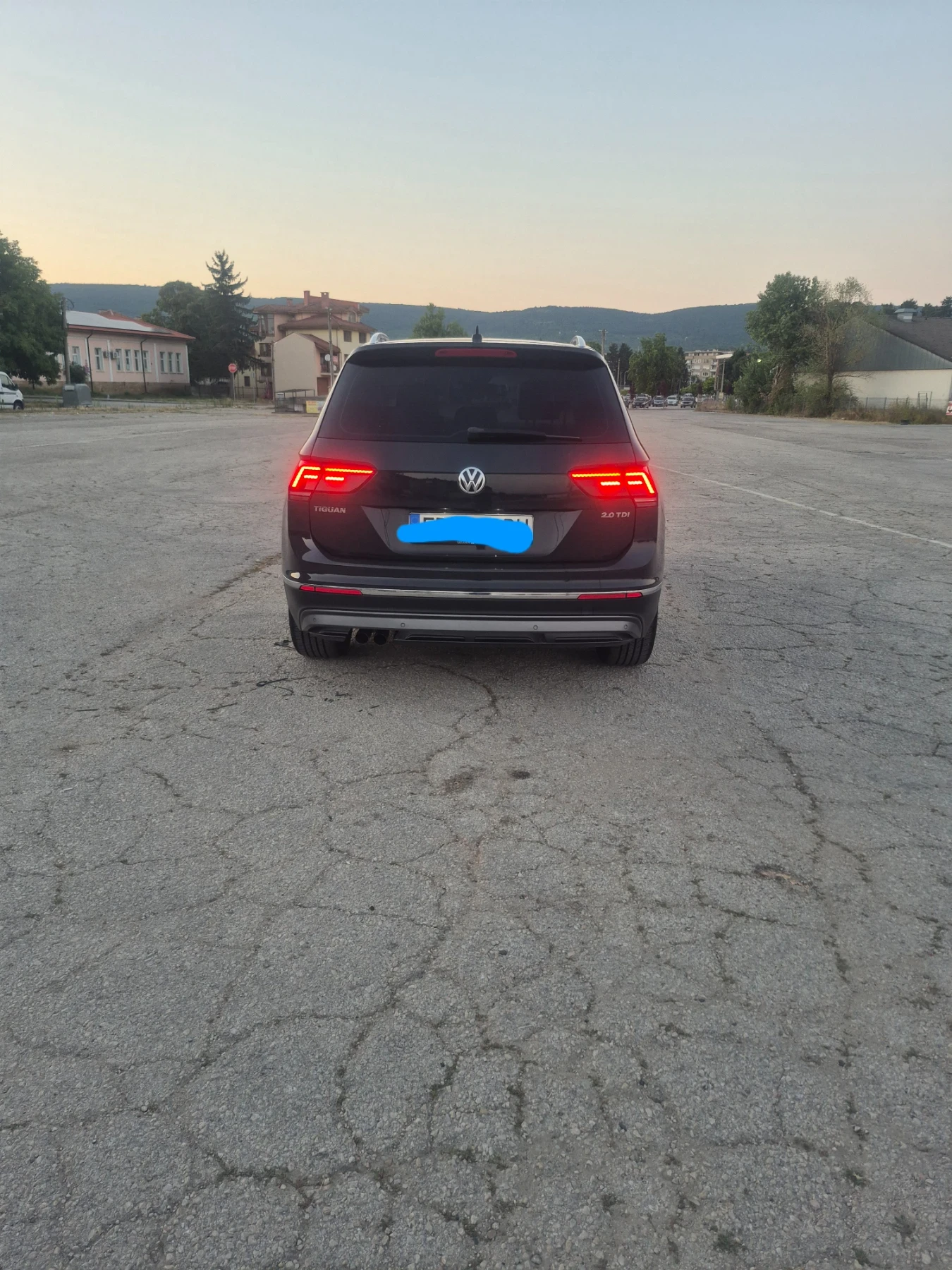 VW Tiguan Highline, снимка 4 - Автомобили и джипове - 55653769