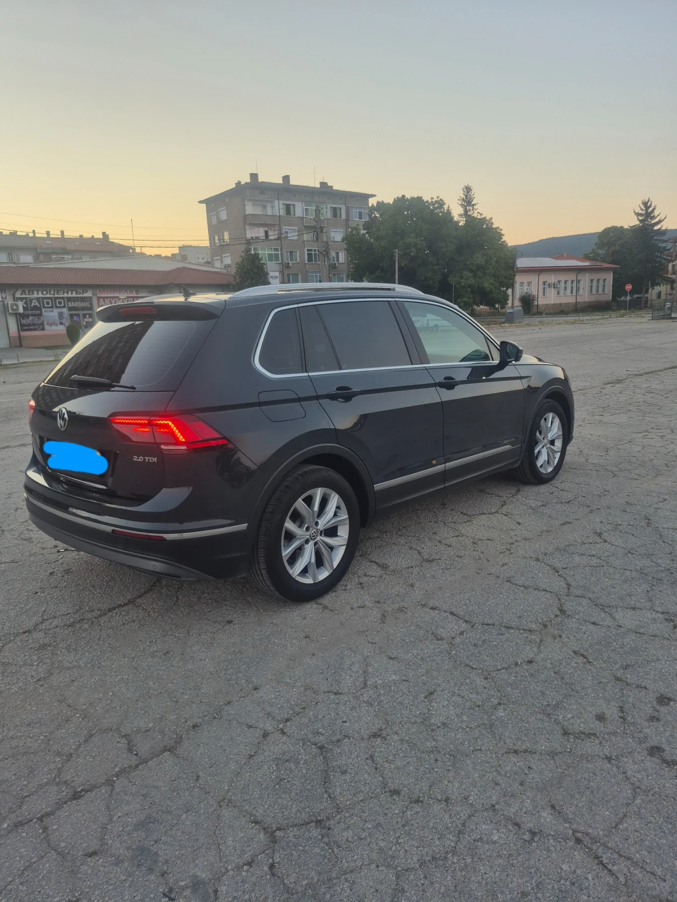 VW Tiguan Highline, снимка 5 - Автомобили и джипове - 55653769