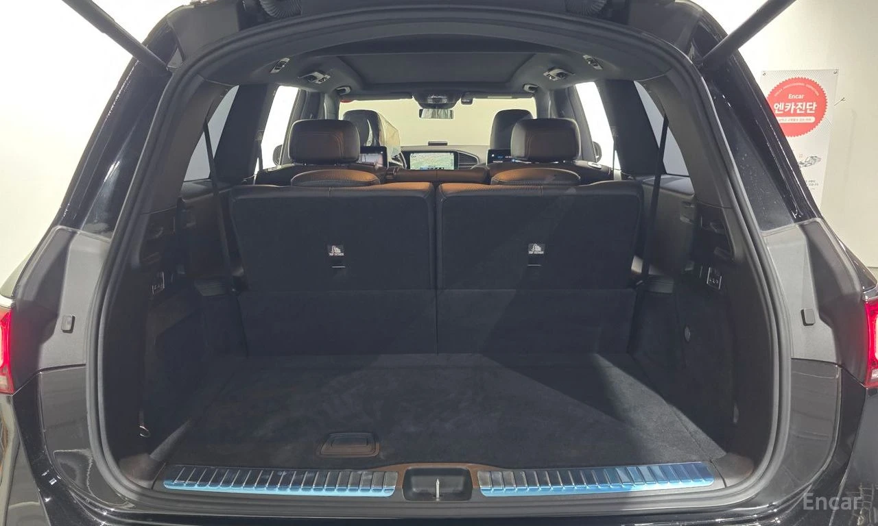 Mercedes-Benz GLS580 AMG* LINE* BURMESTER* ОБДУХВАНЕ* ДИСТРОНИК* МАСАЖ*, снимка 16 - Автомобили и джипове - 55833951