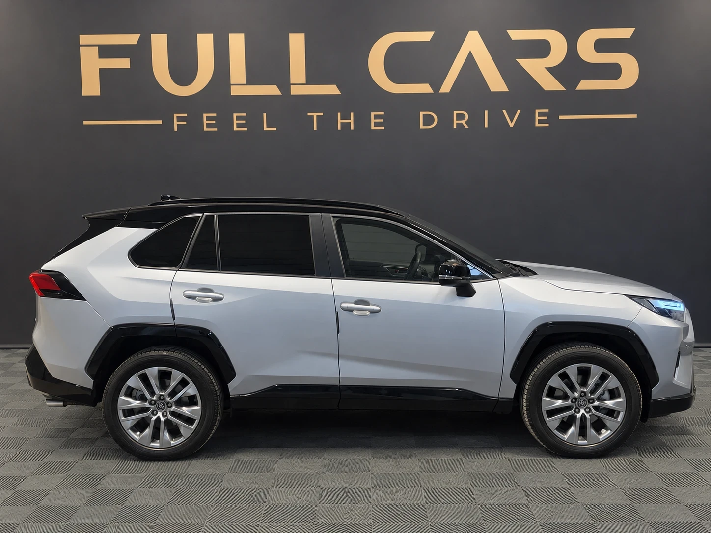 Toyota Rav4 2, 5 Hybrid= ��������= ���������/����������= 360=  | Mobile.bg � ����������� 2