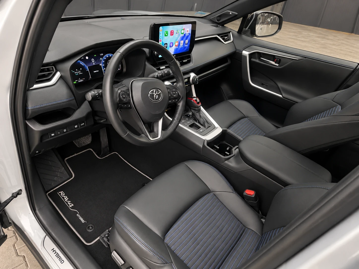 Toyota Rav4 2, 5 Hybrid= ��������= ���������/����������= 360=  | Mobile.bg � ����������� 9