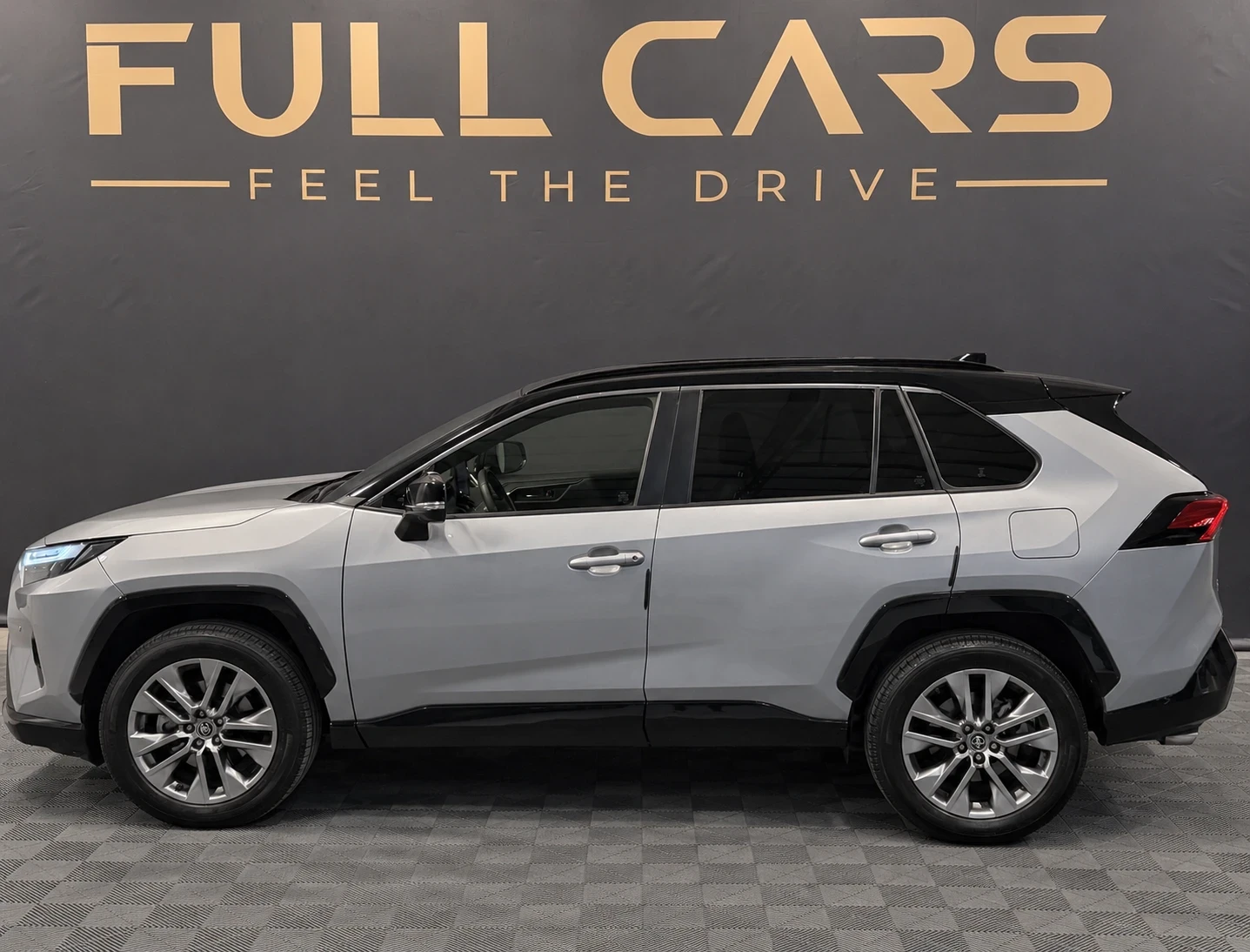 Toyota Rav4 2, 5 Hybrid= ��������= ���������/����������= 360=  | Mobile.bg � ����������� 6