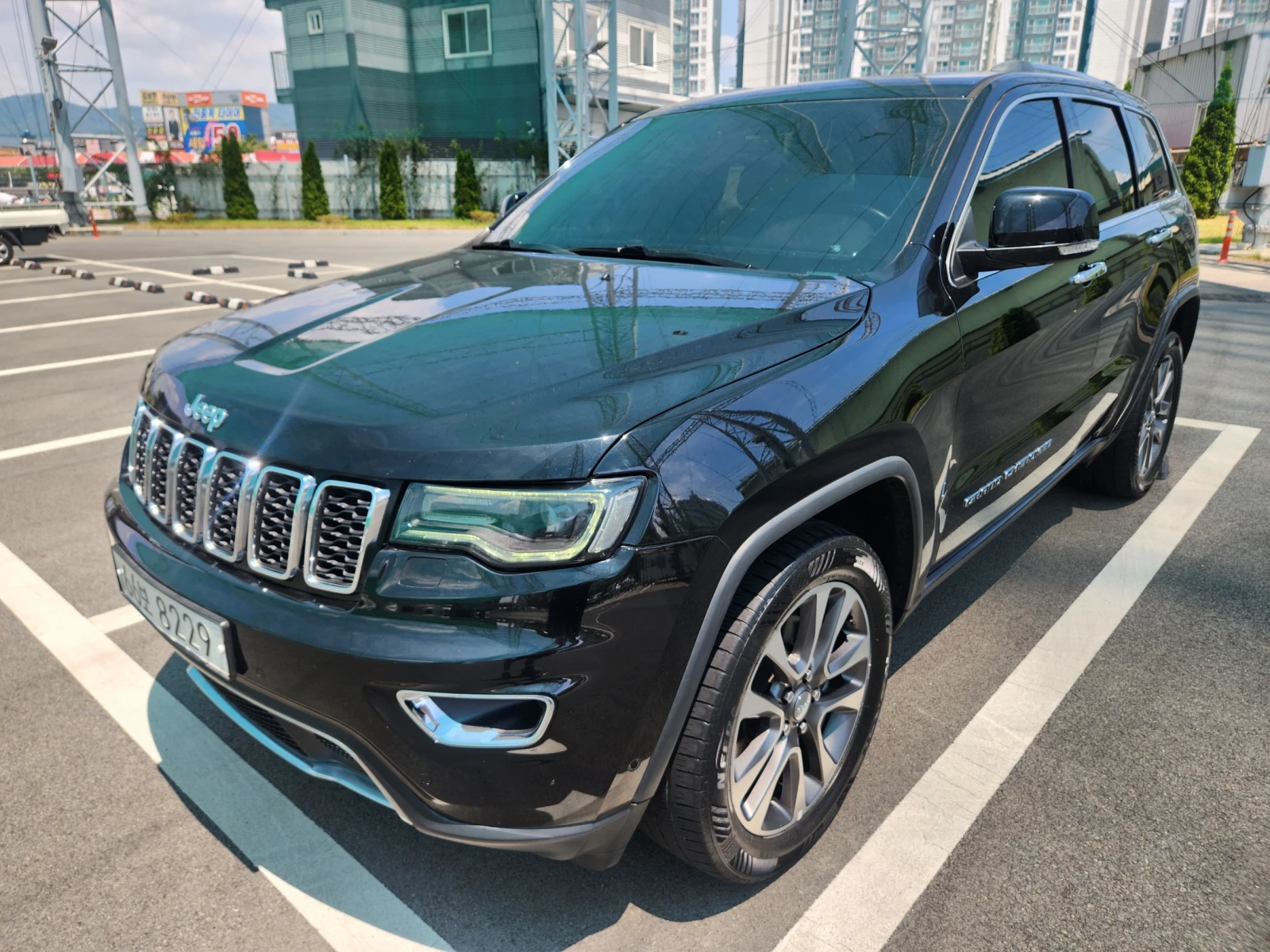 Jeep Cherokee 3.6 Limited autogeorge.com, снимка 2 - Автомобили и джипове - 56114021