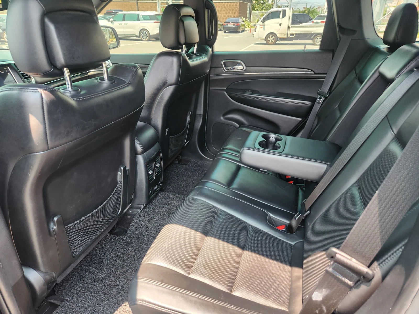 Jeep Cherokee 3.6 Limited autogeorge.com, снимка 12 - Автомобили и джипове - 56114021