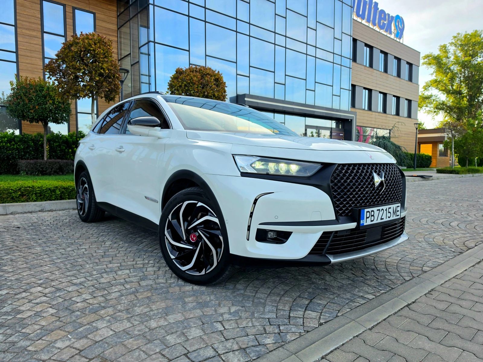 DS DS 7 Crossback Ds PERFORMANCE LINE* E-TENSE* 4×4, снимка 3 - Автомобили и джипове - 56180794
