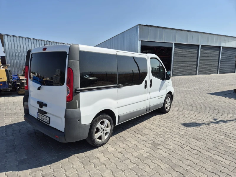 Renault Trafic Пътнически