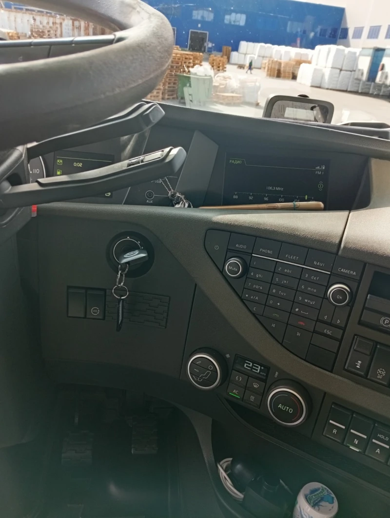 Volvo Fh, снимка 11 - Камиони - 52450018