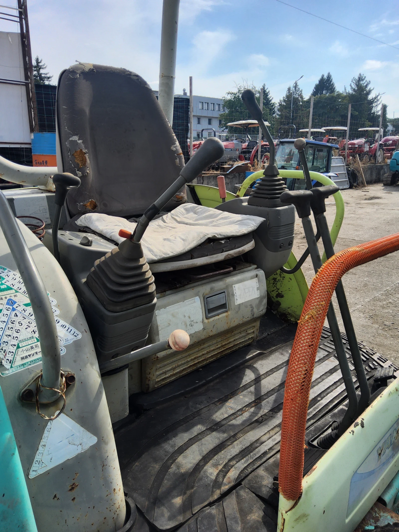 Багер Yanmar VIO 27, снимка 4 - Индустриална техника - 56650678