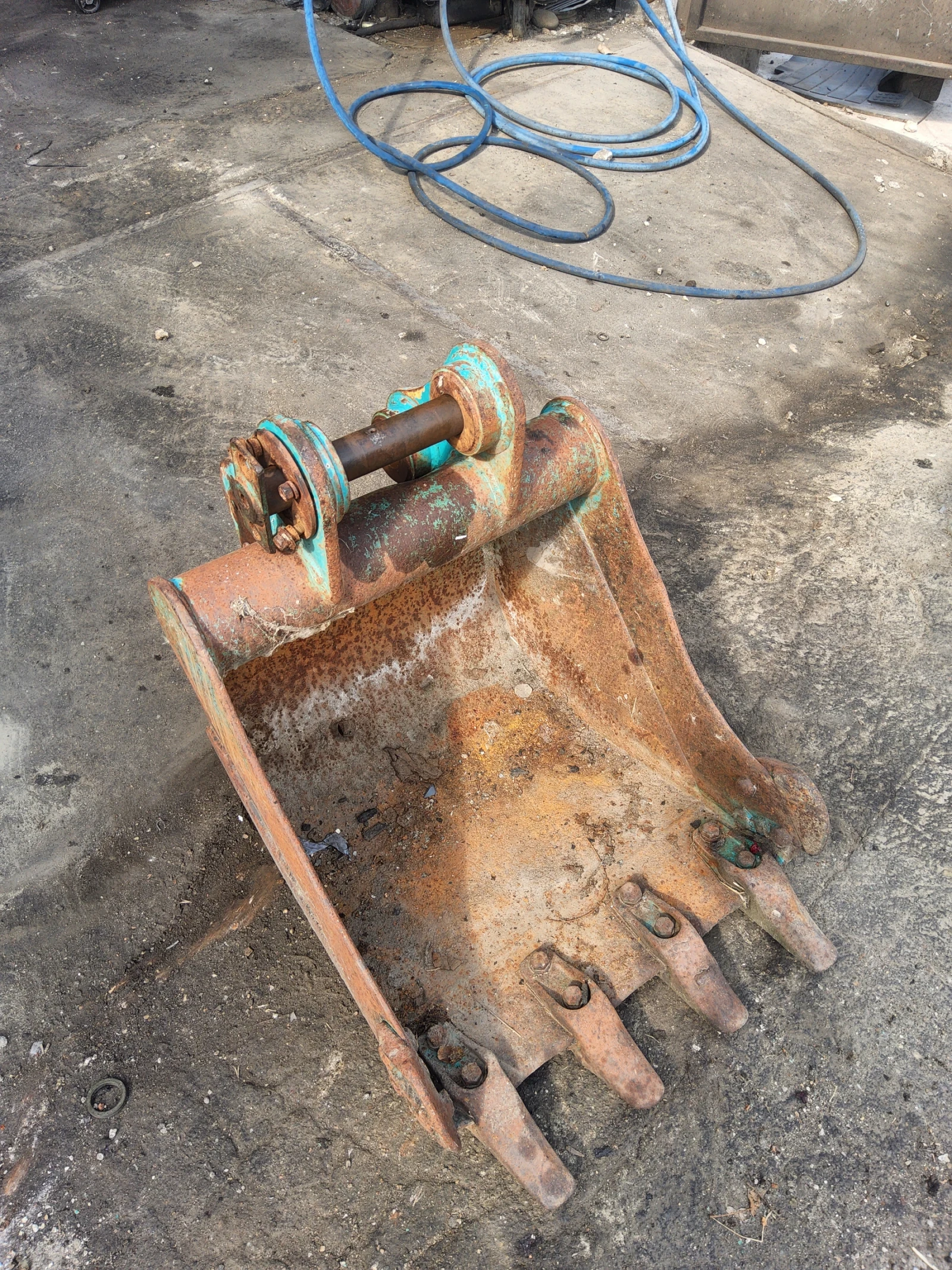 Багер Yanmar VIO 27, снимка 11 - Индустриална техника - 56650678