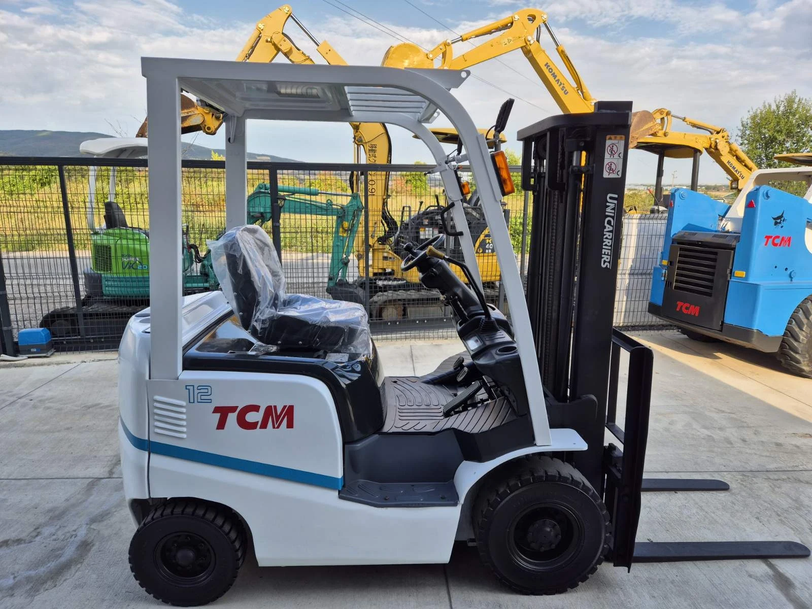  TCM * * *  | Mobile.bg   5