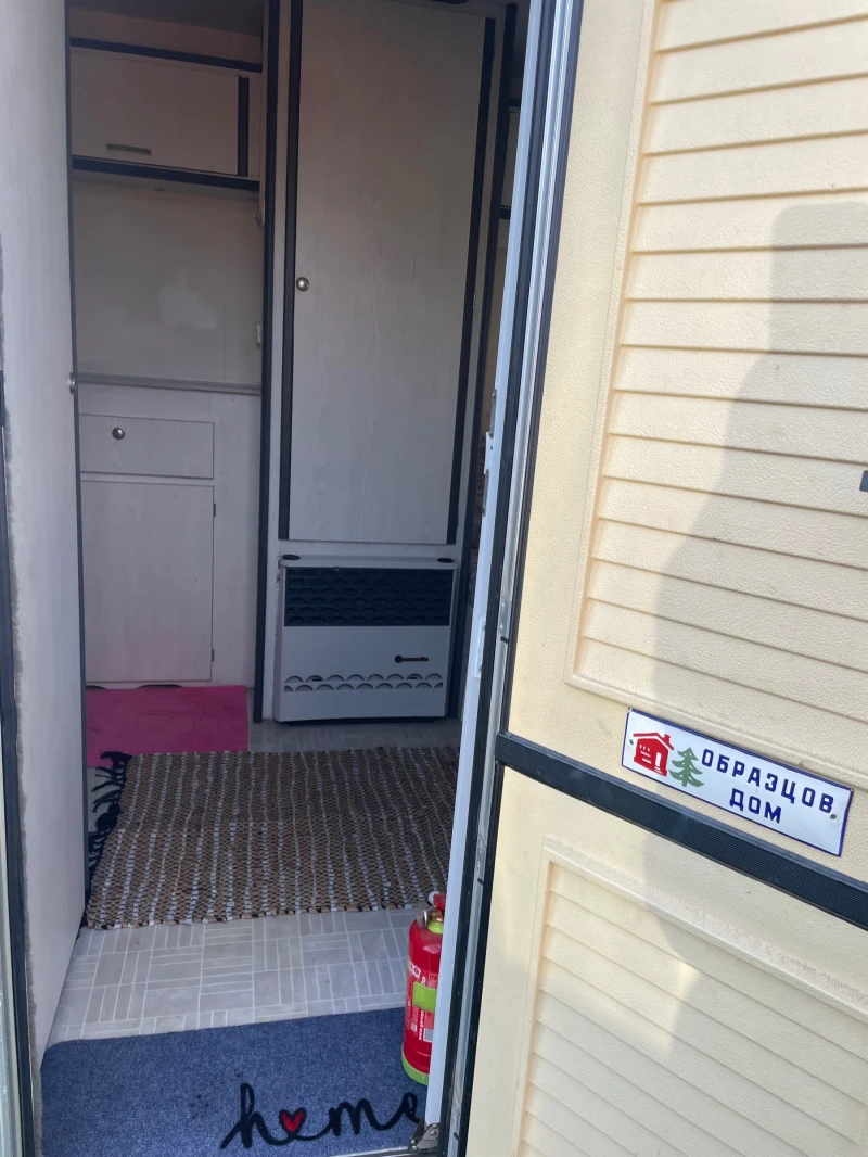 Каравана Chateau 380, снимка 6 - Каравани и кемпери - 52958433