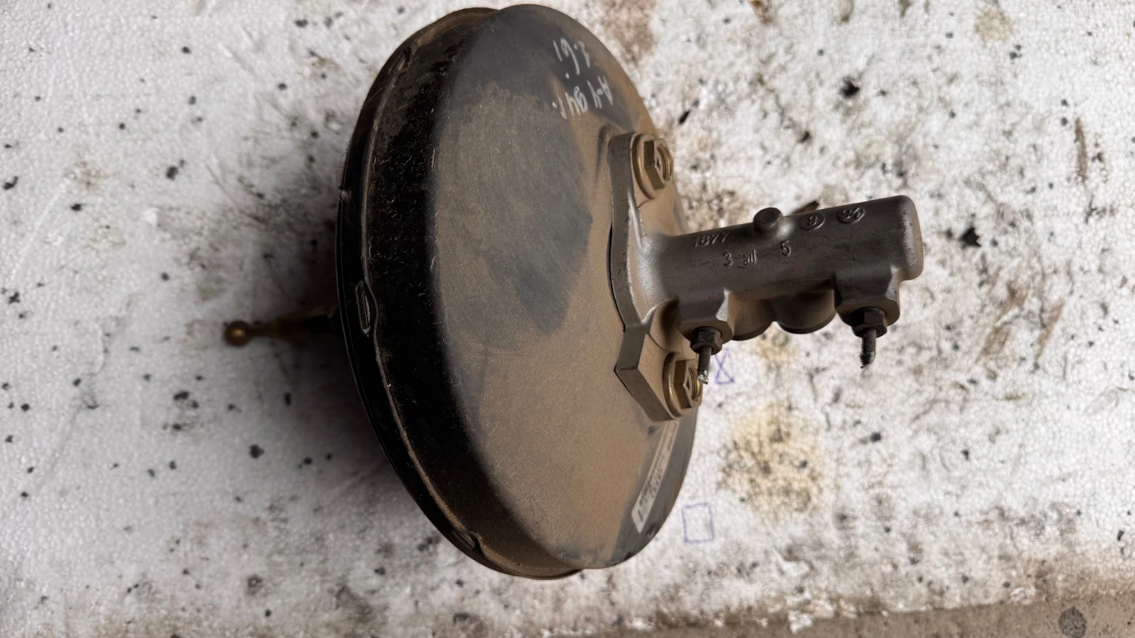   /    Audi A4 - 8D0612105 | Mobile.bg   1