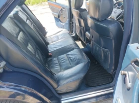 Mercedes-Benz 124 E250D, снимка 10