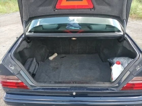 Mercedes-Benz 124 E250D, снимка 16