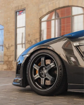 Nissan Gt-r Full Carbon * 750кс * АвтоКредит * (Цена до БГ), снимка 2