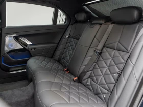 BMW 740 M-Sport xDrive, снимка 10