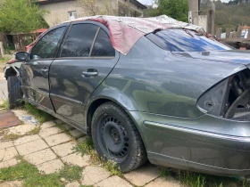 Mercedes-Benz E 220, снимка 5