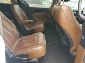 Chrysler Pacifica 3.6l Limited, снимка 11