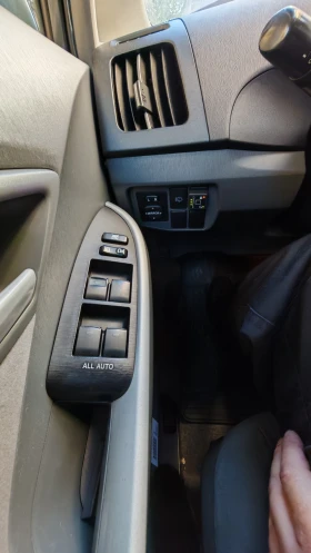Toyota Prius, снимка 11
