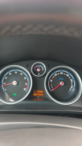 Opel Zafira OPC, снимка 13