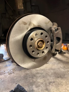 VW Passat 2.0tdi Comfortline +  - 9500 € / 18580.38 лв. - 38101672 15