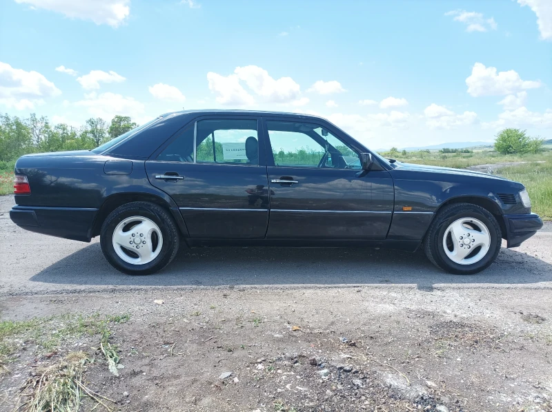 Mercedes-Benz 124 E250D, снимка 6 - Автомобили и джипове - 52433932