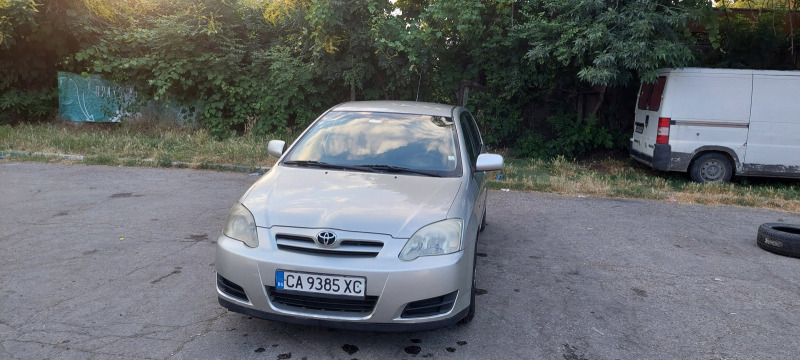 Toyota Corolla, снимка 14 - Автомобили и джипове - 46263319