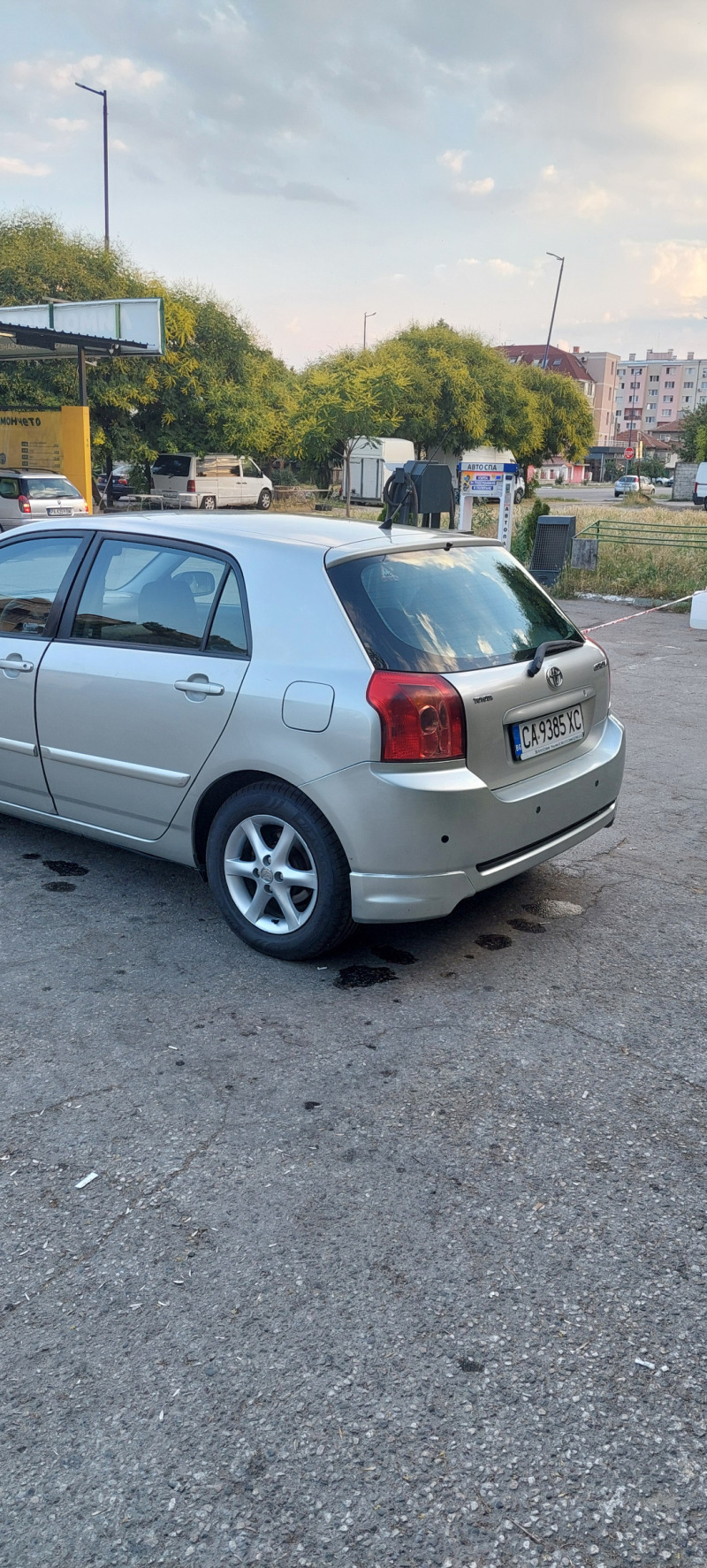 Toyota Corolla, снимка 4 - Автомобили и джипове - 46263319