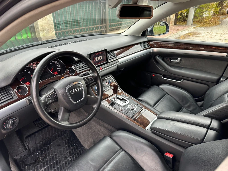 Audi A8 4.2i СМЕНЕНИ ВЕРИГИ! , снимка 8 - Автомобили и джипове - 49596280