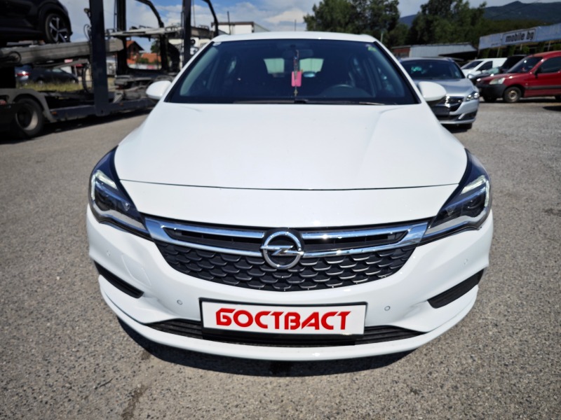 Opel Astra 1, 0Turbo , снимка 8 - Автомобили и джипове - 46682257