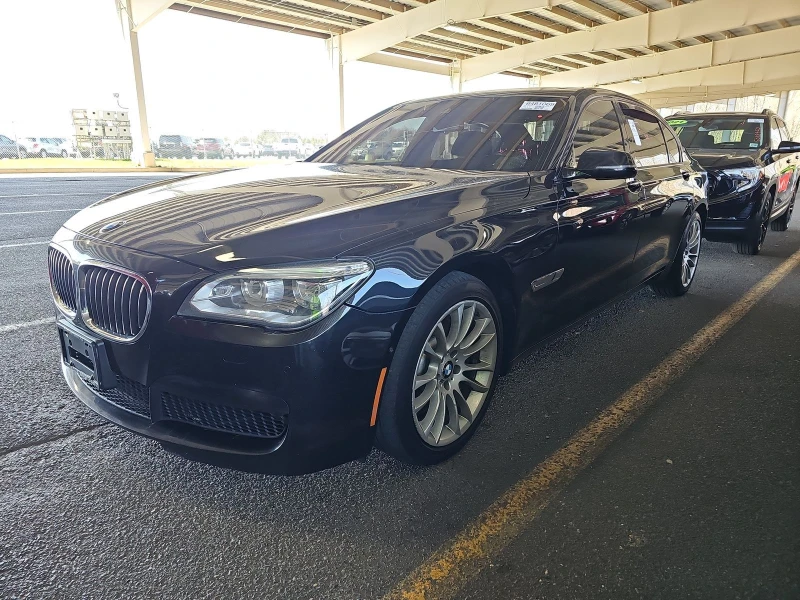 BMW 750  Sedan 750Li xDrive M SPORT LINE, снимка 1 - Автомобили и джипове - 47764843