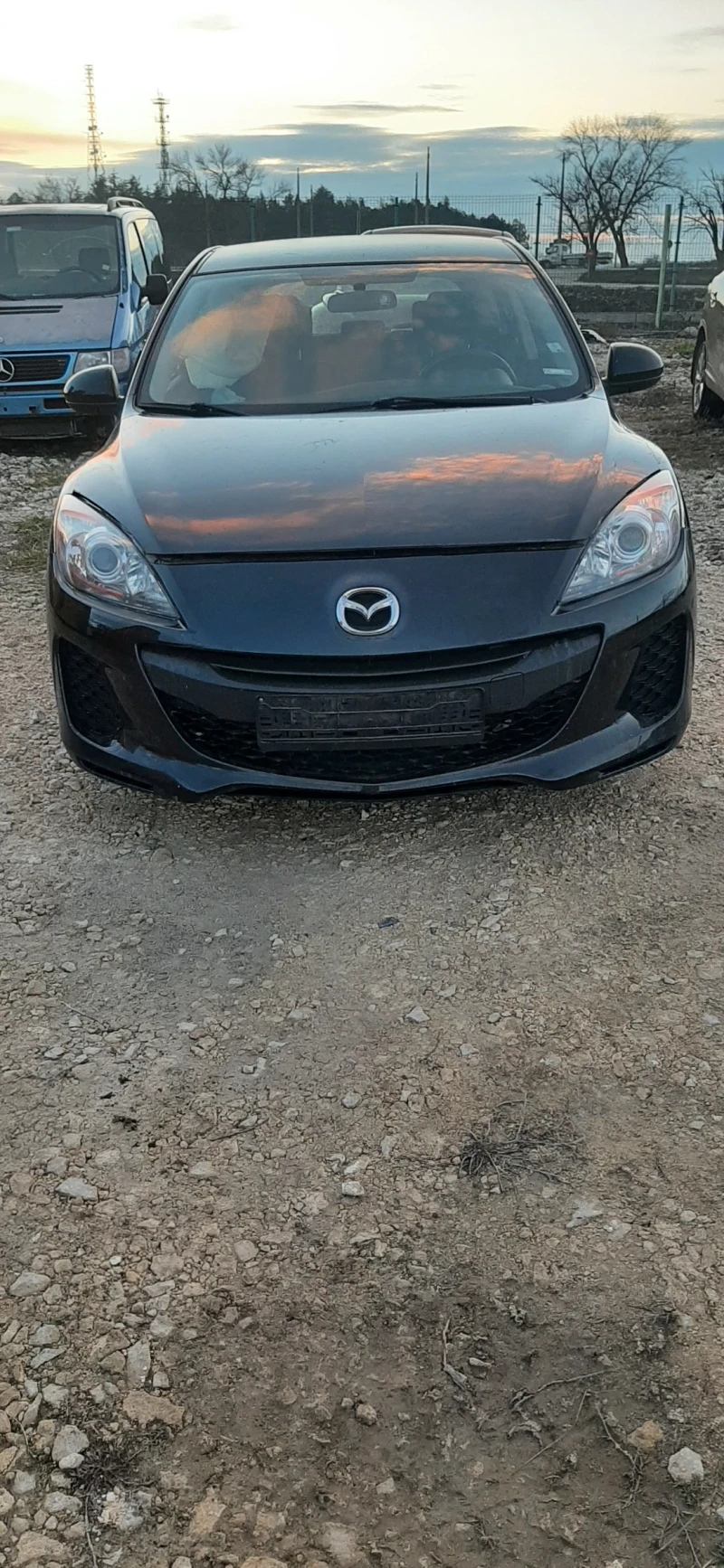 Mazda 3 1.6hdi, снимка 1 - Автомобили и джипове - 48839483