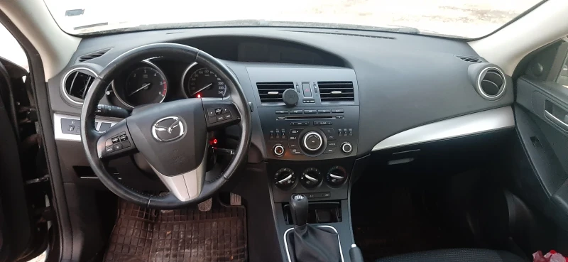 Mazda 3 1.6hdi, снимка 6 - Автомобили и джипове - 48839483