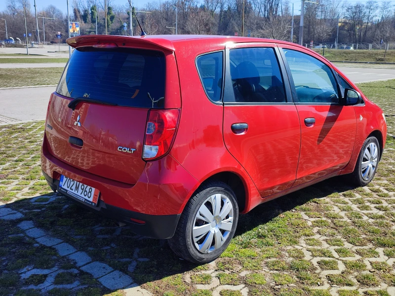 Mitsubishi Colt 1.3i-95kc-SPORT-ФЕЙС-TUV 06.2025, снимка 4 - Автомобили и джипове - 49387932