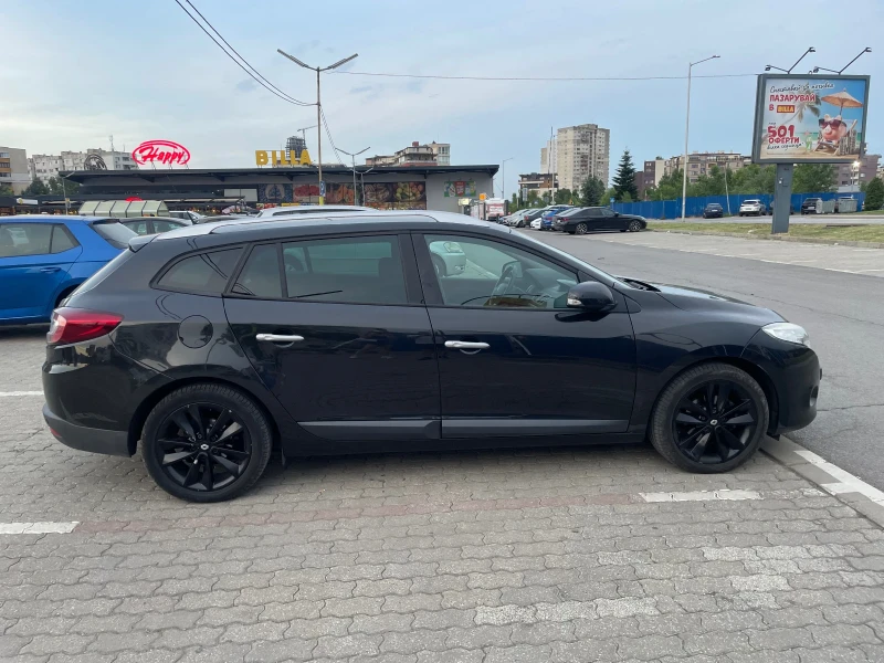 Renault Megane 1.4 130ks, снимка 4 - Автомобили и джипове - 52387425