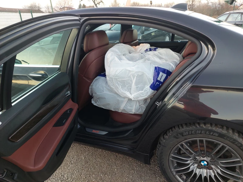 BMW 740, снимка 10 - Автомобили и джипове - 52753739