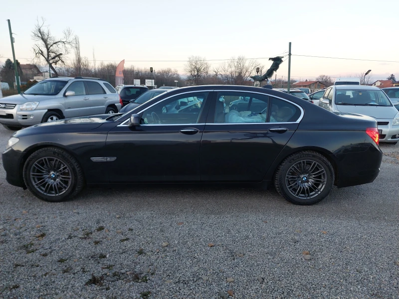 BMW 740, снимка 8 - Автомобили и джипове - 52753739