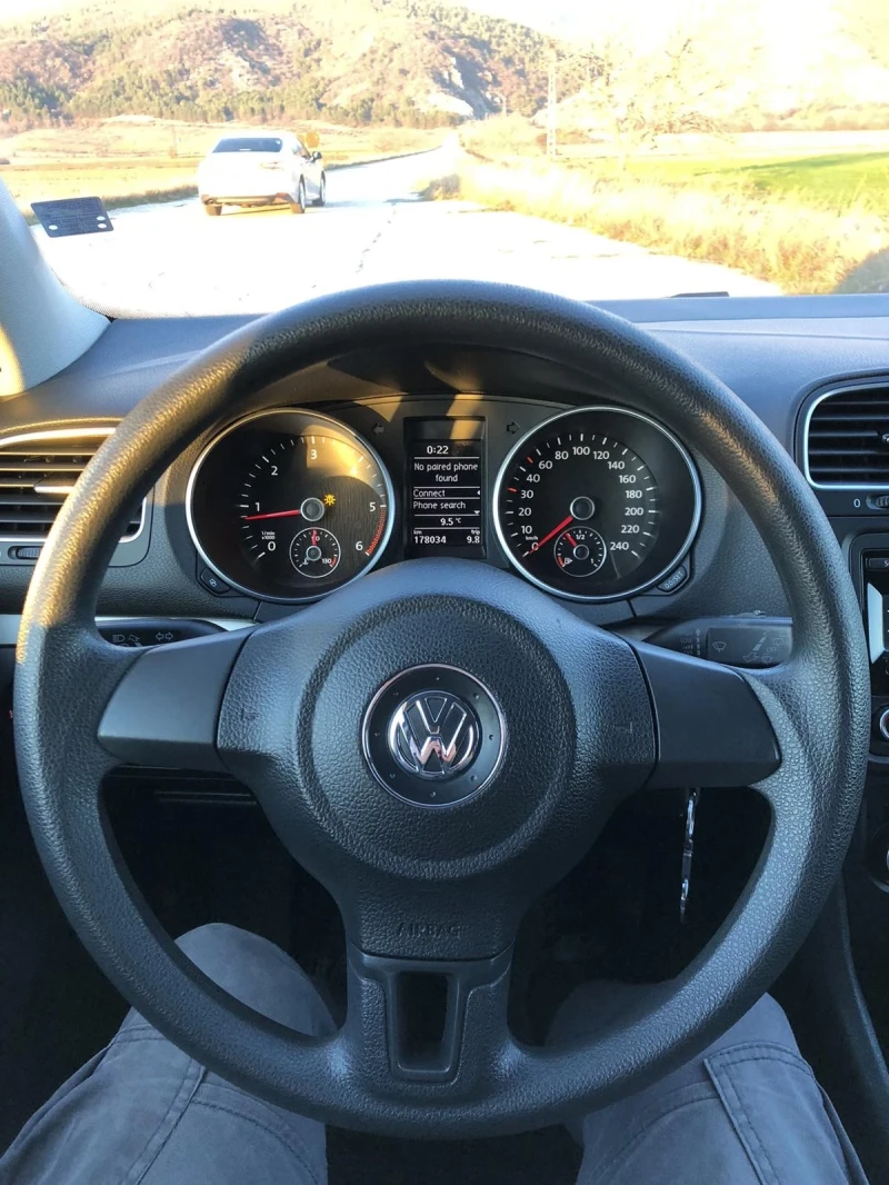 VW Golf 1.6  105 к.с. Дизел / ръчни скорости/, снимка 9 - Автомобили и джипове - 52787566