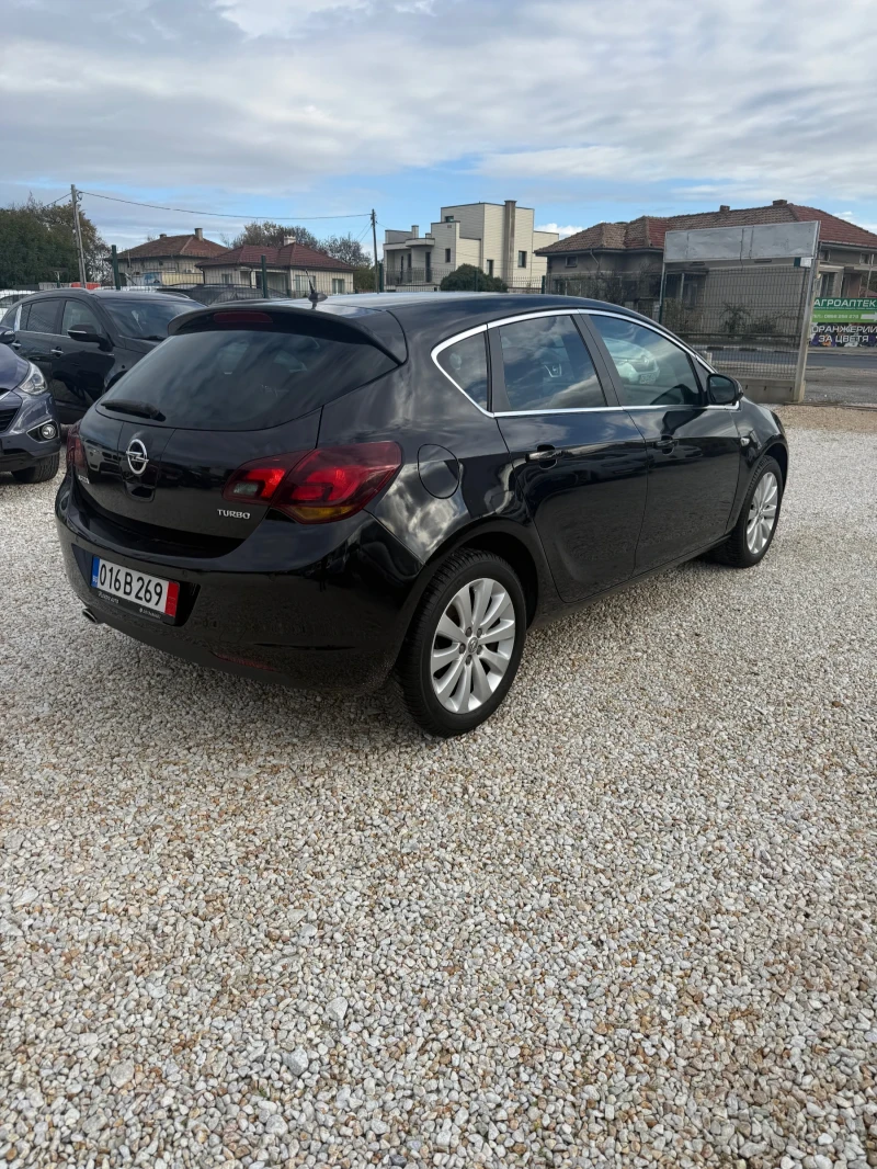 Opel Astra 1.4Т, снимка 3 - Автомобили и джипове - 52842023