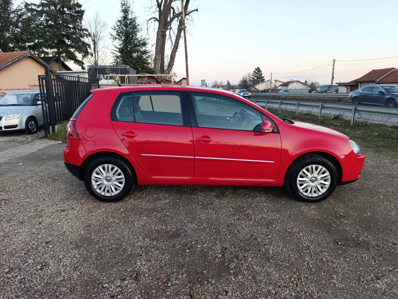 VW Golf 1.4i-16v Бензин, снимка 8 - Автомобили и джипове - 52867894
