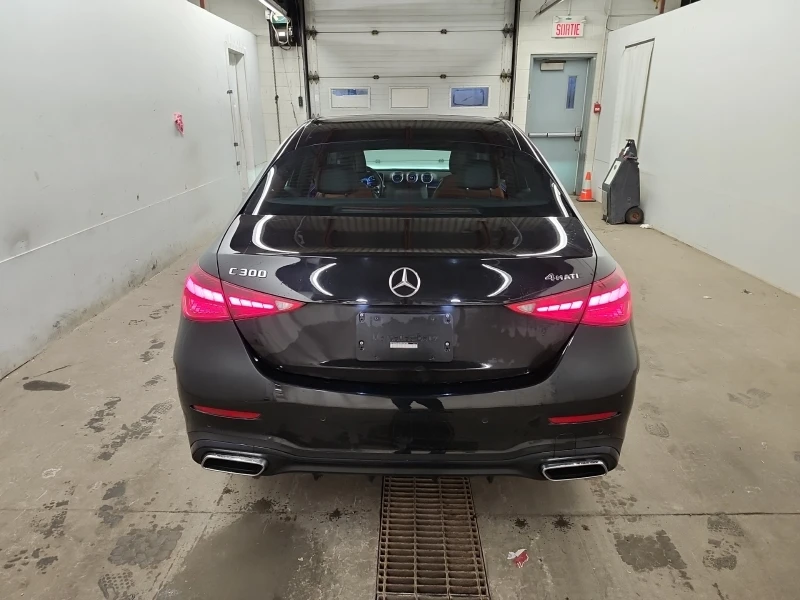 Mercedes-Benz C 300 AMG Line * CARFAX * ОПЦИЯ ЗА ФИНАНСИРАНЕ * , снимка 6 - Автомобили и джипове - 53162501